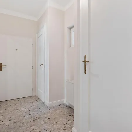 Lam Modern Art - Ac - Free Parking * Bratislava