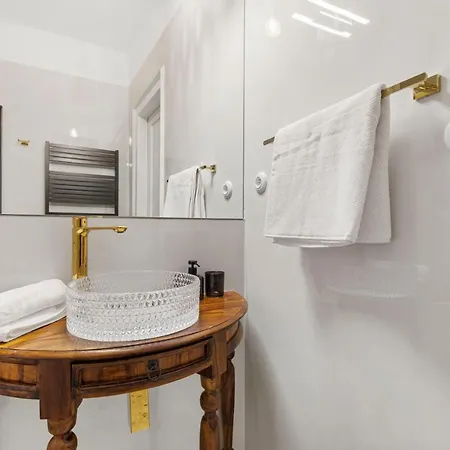 Lam Modern Art - Ac - Free Parking Appartement Bratislava