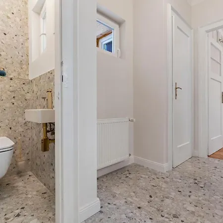 Lam Modern Art - Ac - Free Parking Appartement