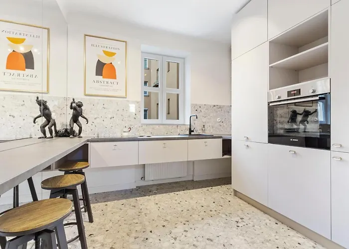 Lam Modern Art - Ac - Free Parking 브라티슬라바